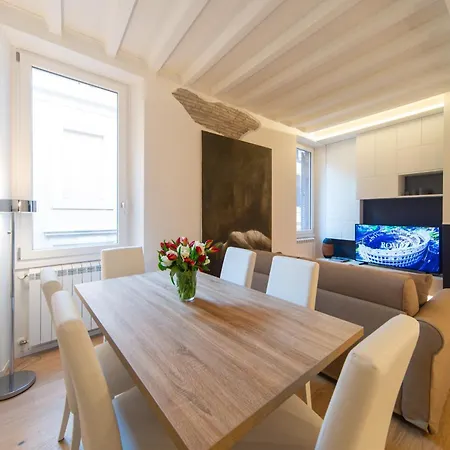 Banchi Nuovi, Modern And Cozy * רומא