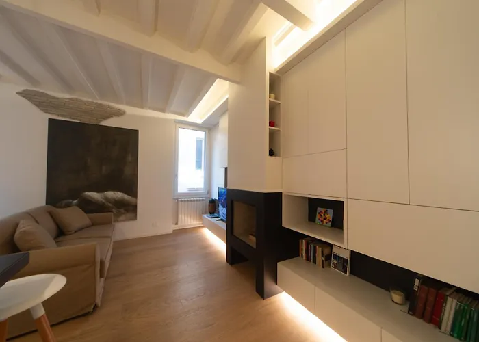 Banchi Nuovi, Modern&cozy Appartamento