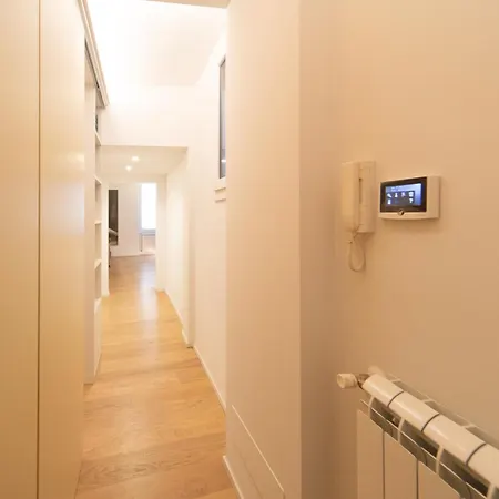 Banchi Nuovi, Modern And Cozy Apartment Rome