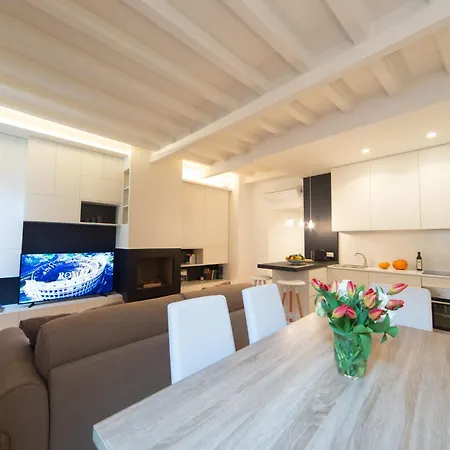 Apartment Banchi Nuovi, Modern And Cozy Rome