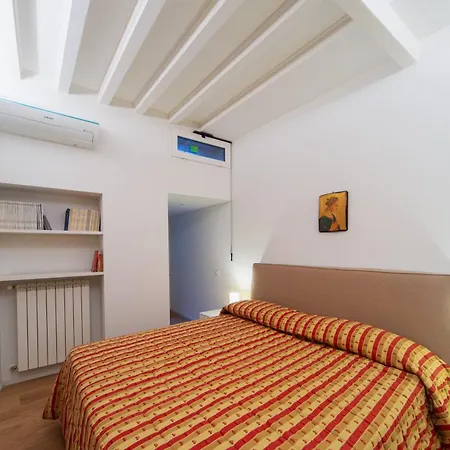 Apartment Banchi Nuovi, Modern And Cozy *